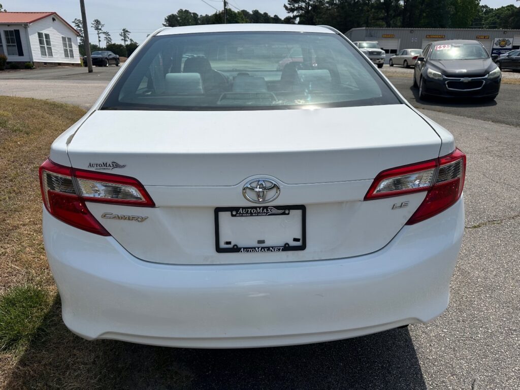 2013 Toyota Camry LE