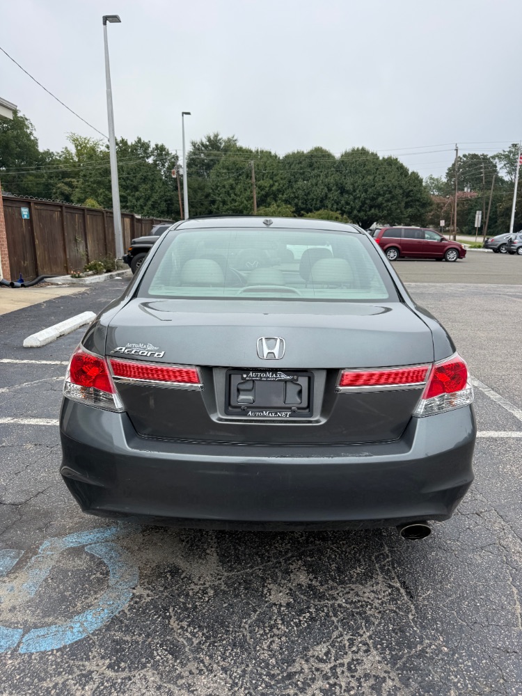 2011 Honda Accord EX-L Sedan AT