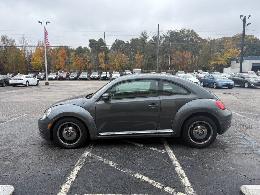 2012 Volkswagen Beetle 2.5L