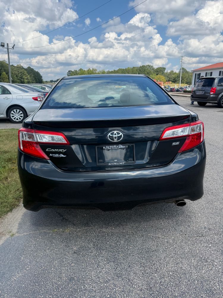 2012 Toyota Camry SE