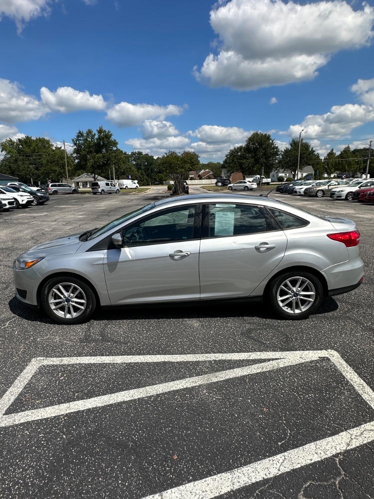 2017 Ford Focus SE