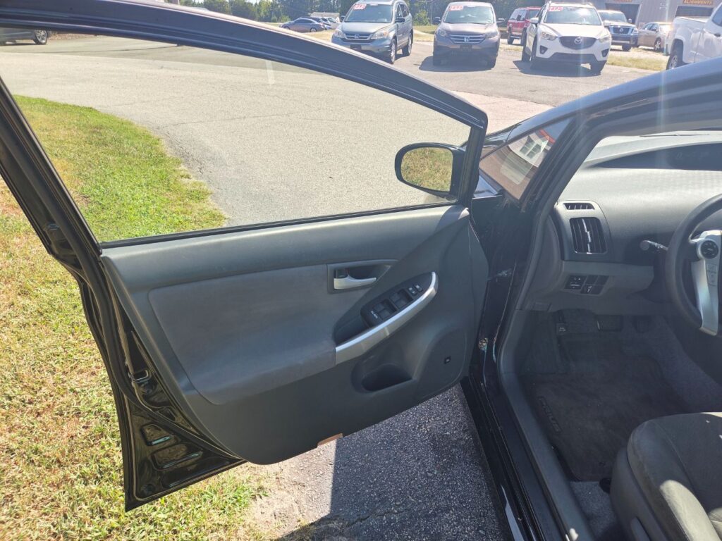 2010 Toyota Prius I