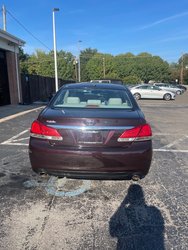 2011 Toyota Avalon Limited