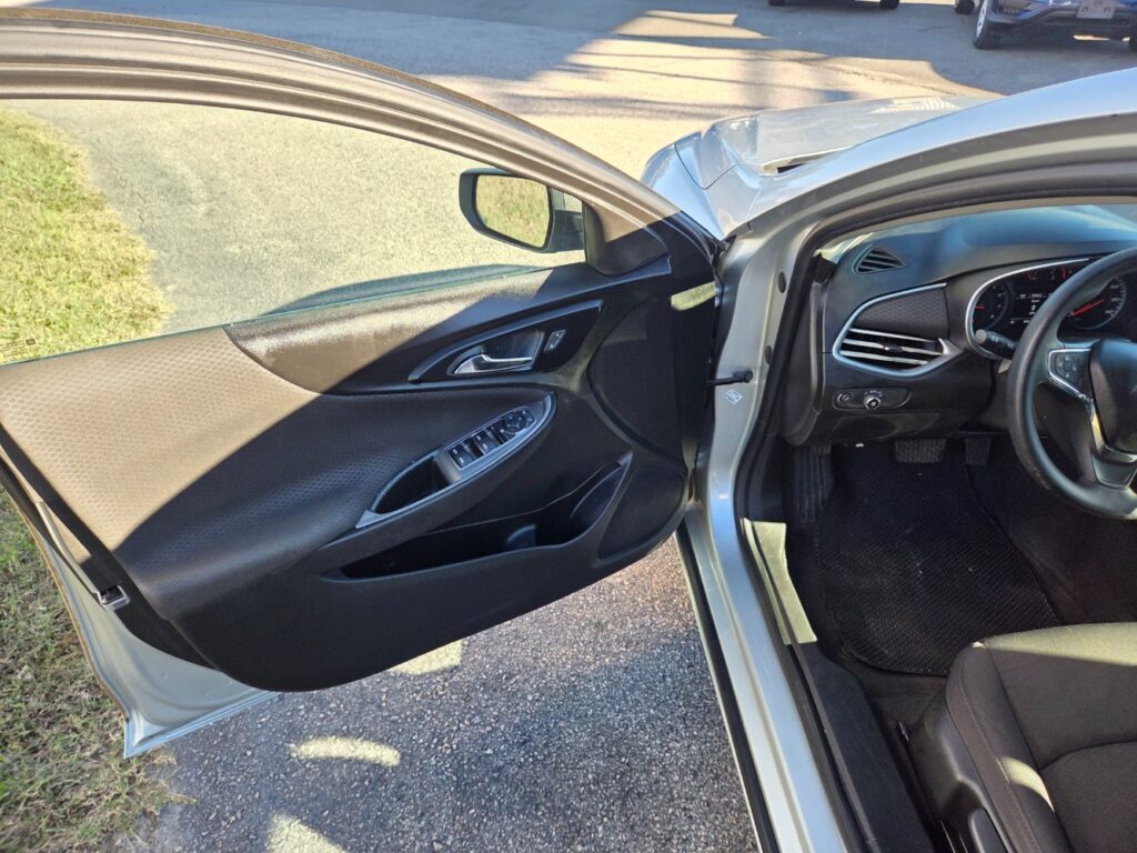 2018 Chevrolet Malibu 1LS