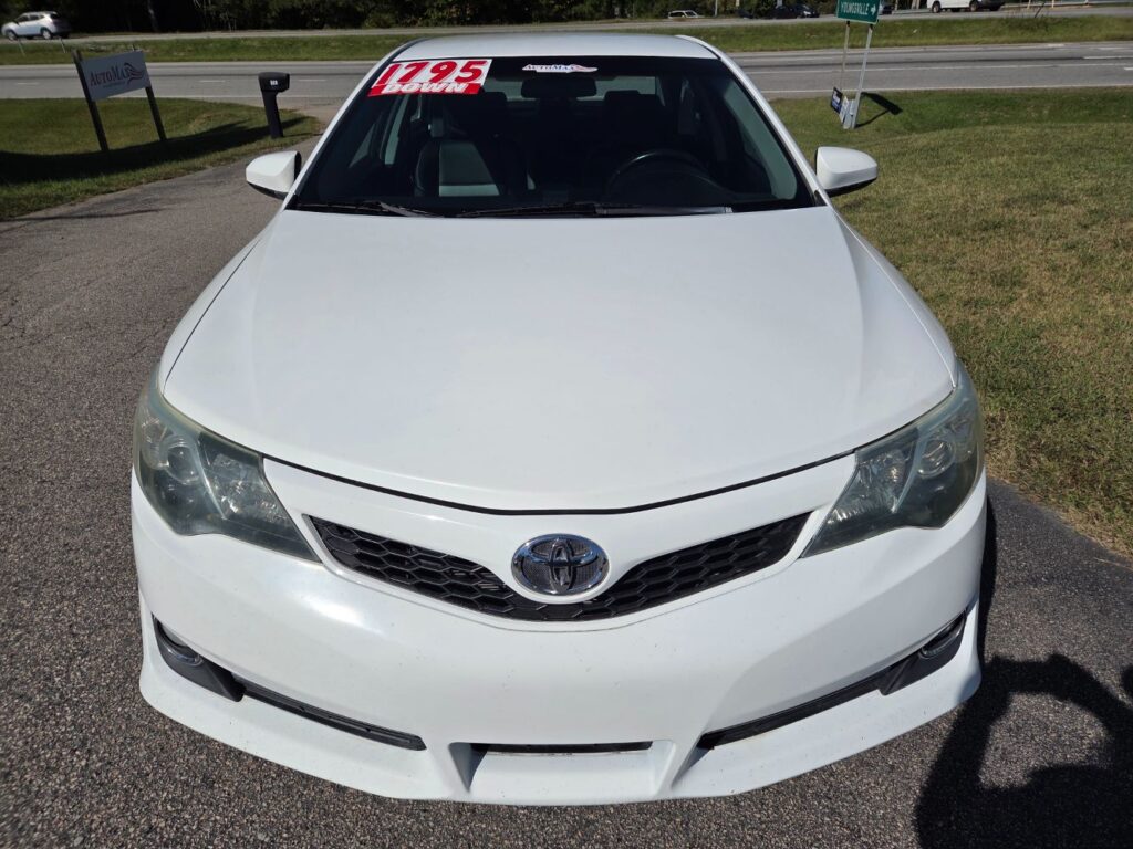 2013 Toyota Camry SE