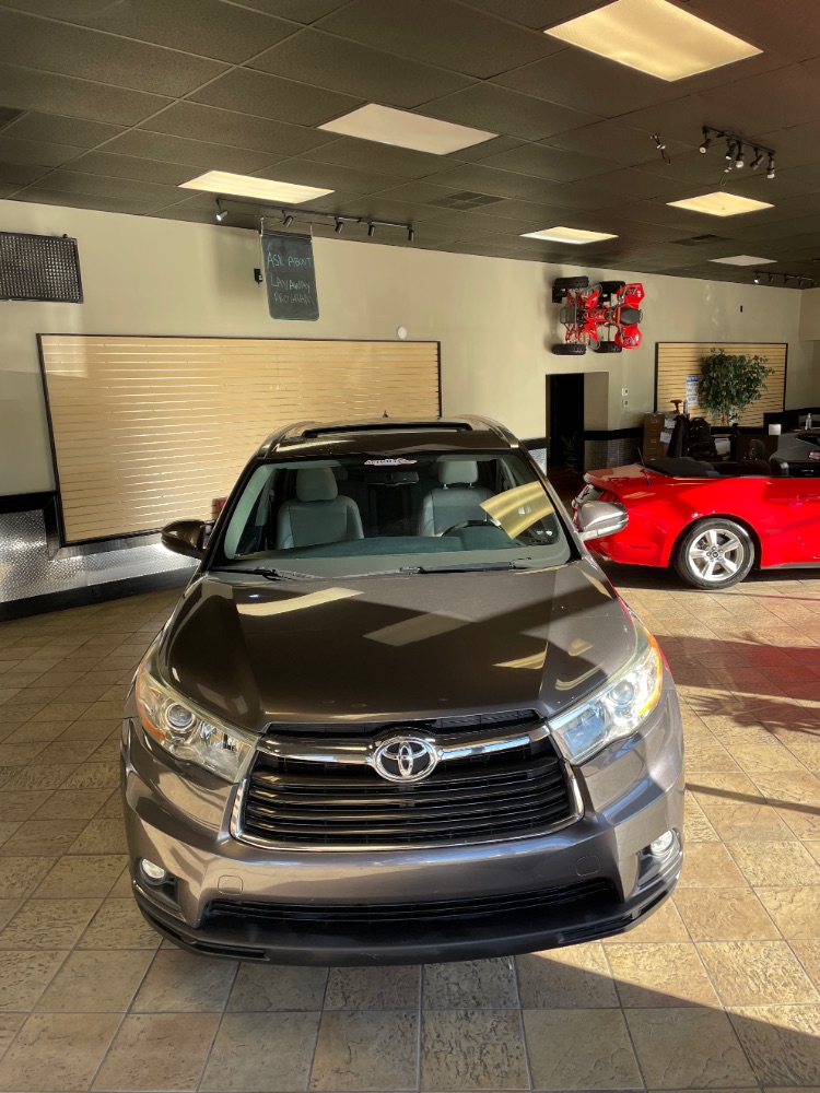 2014 Toyota Highlander XLE V6