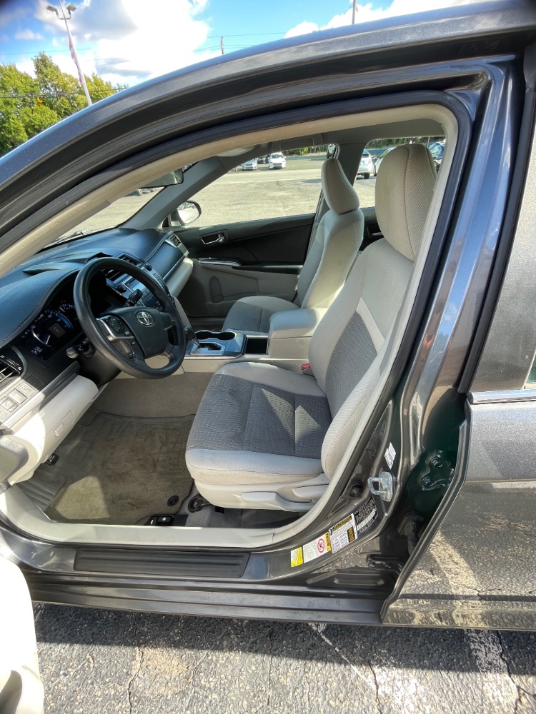 2012 Toyota Camry Hybrid LE