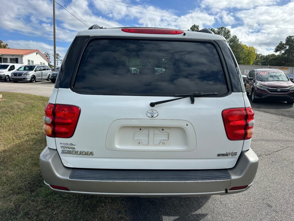 2002 Toyota Sequoia SR5 V8