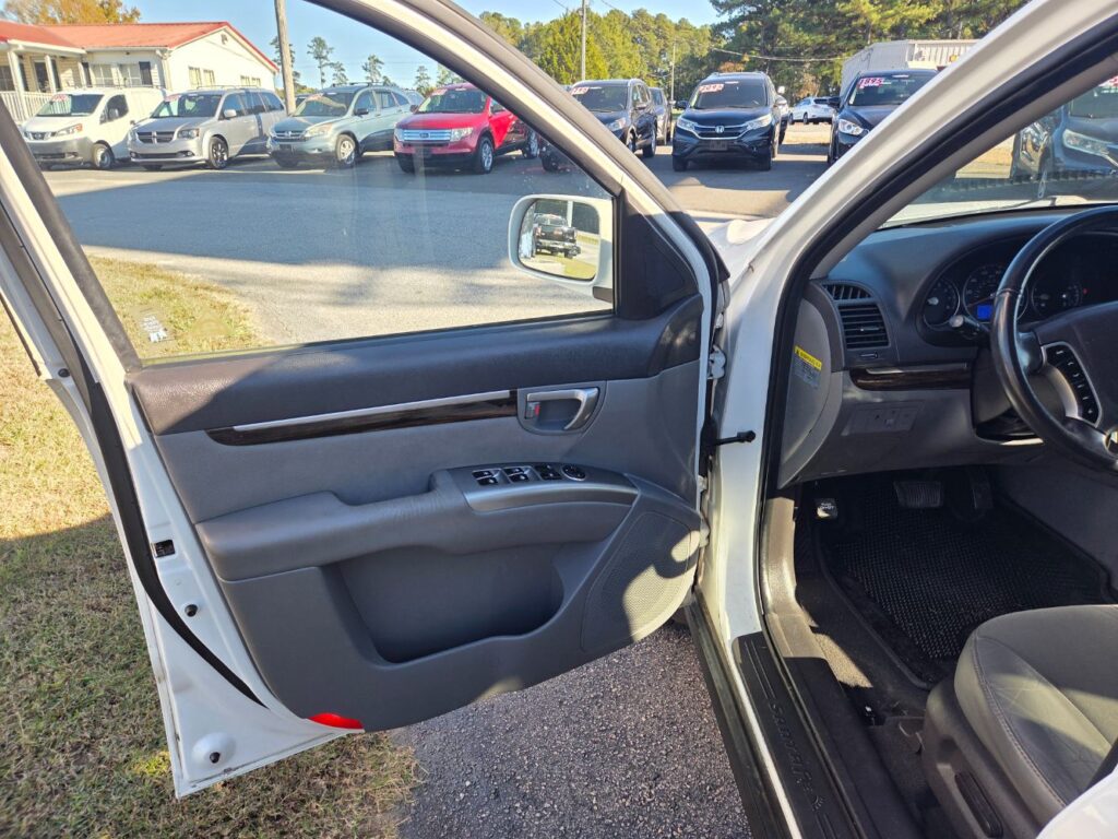 2010 Hyundai Santa Fe SE