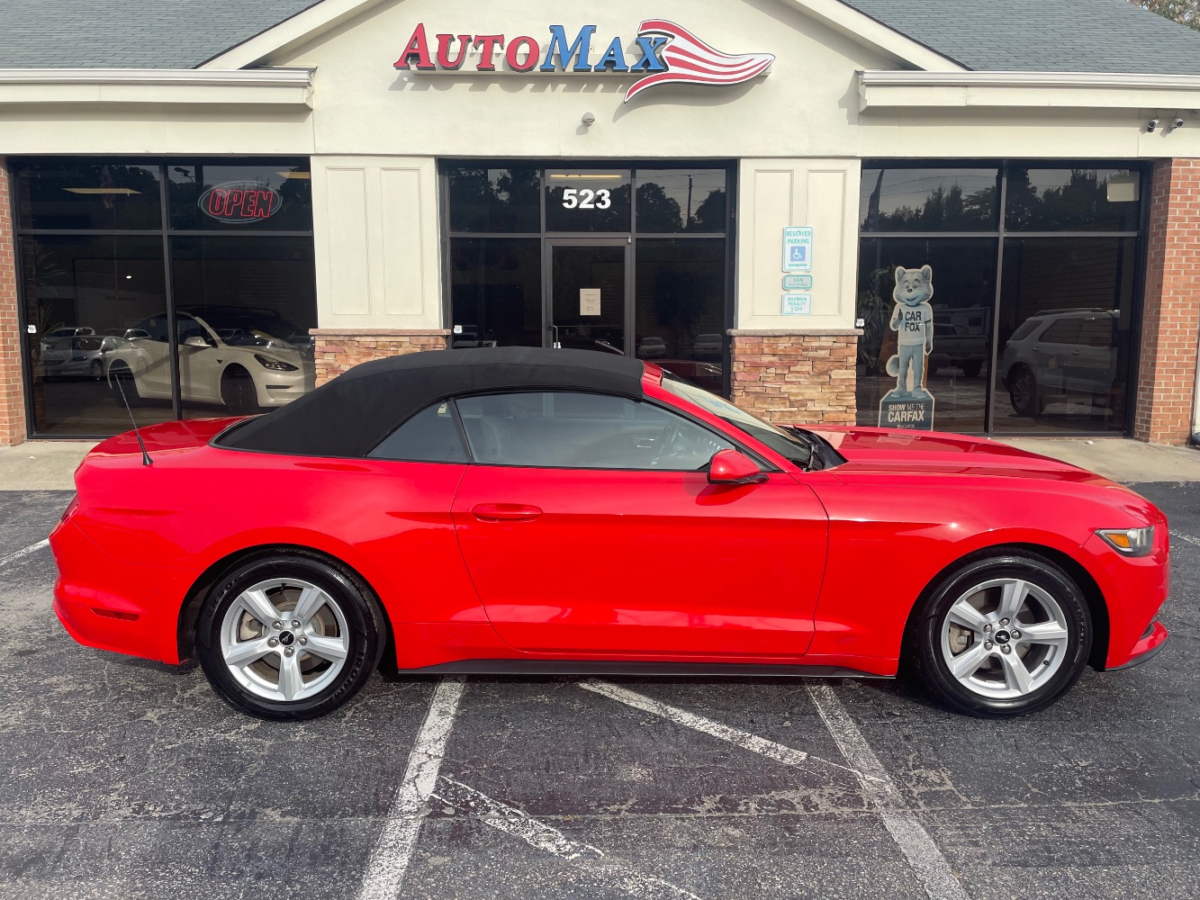 2016 Ford Mustang V6