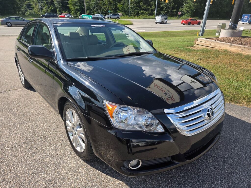 2008 Toyota Avalon XLS