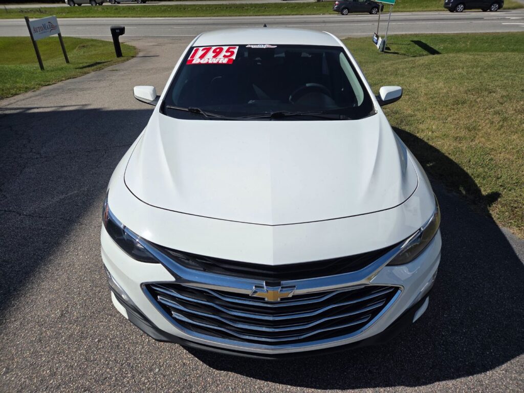 2021 Chevrolet Malibu FWD 1FL