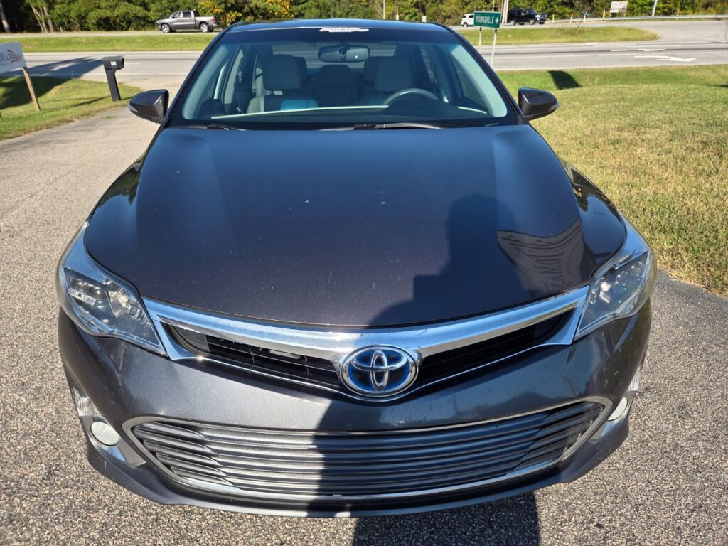 2014 Toyota Avalon Hybrid XLE