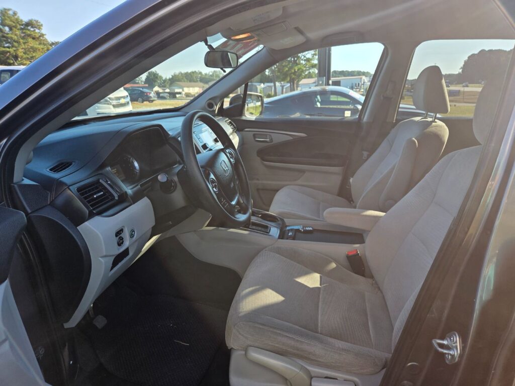 2016 Honda Pilot LX
