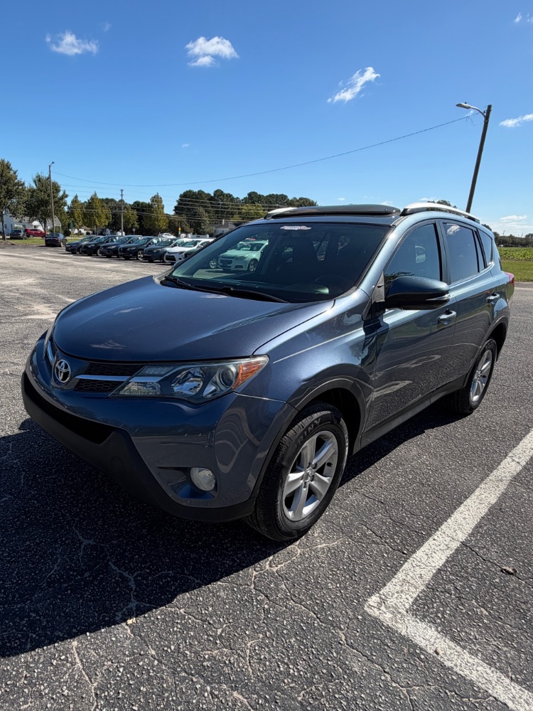 2014 Toyota RAV4 XLE FWD